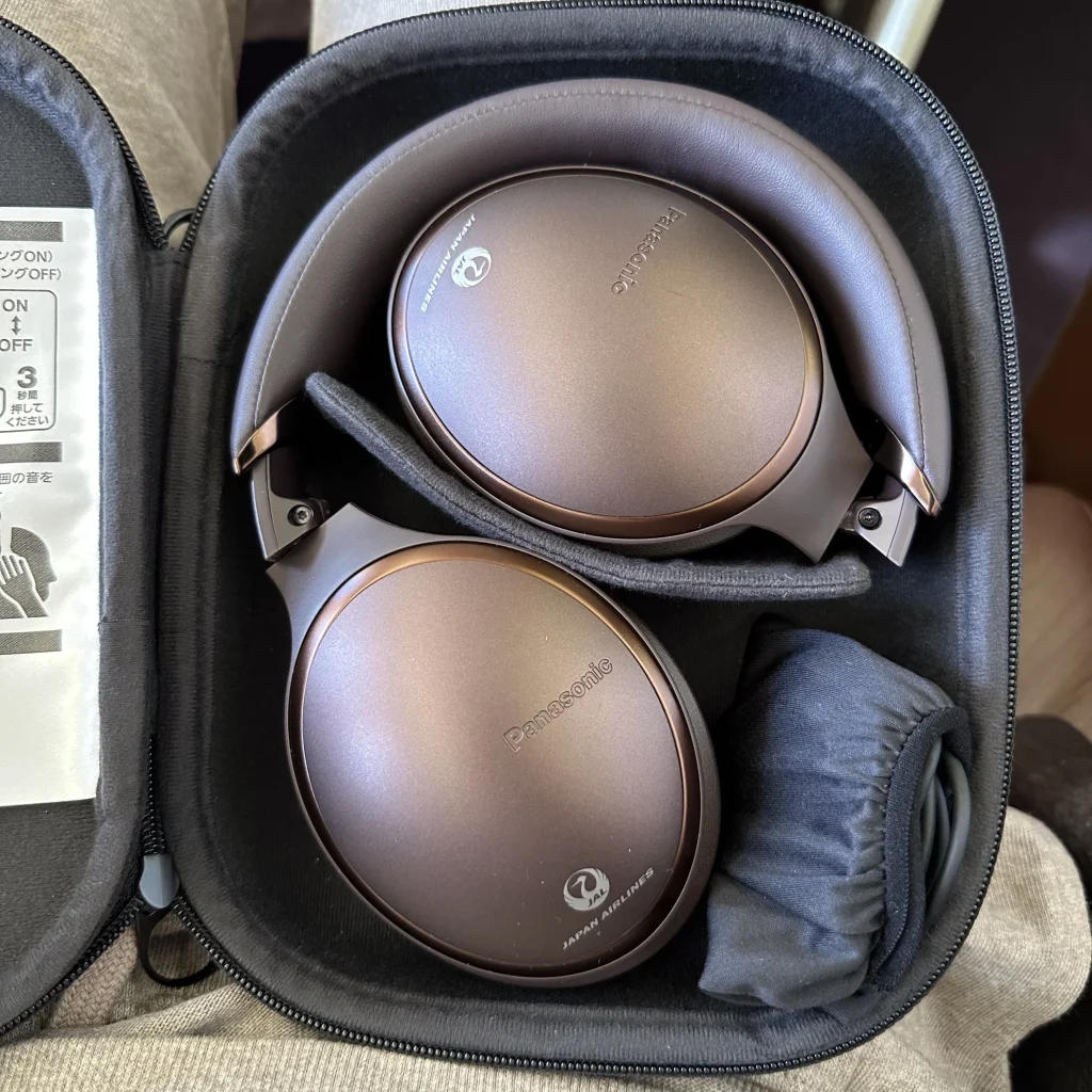 Panasonic Noise canceling headphones are provided in Japan Airlines first class