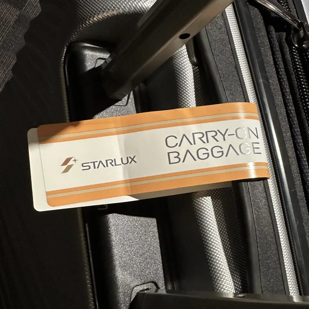 Starlux business class from Los Angeles to Taipei has a special carry-on baggage tag