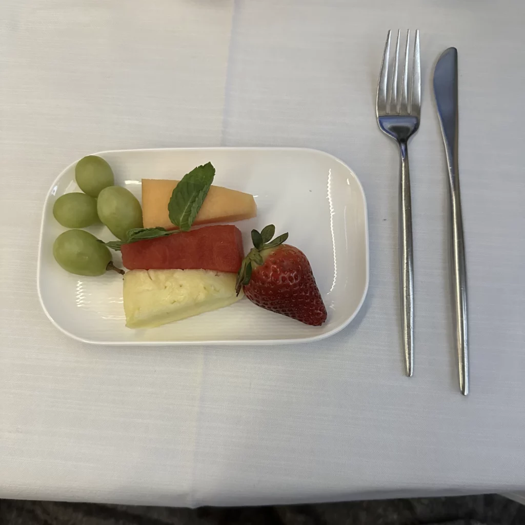 Starlux business class from Los Angeles to Taipei serves fruits after breakfast