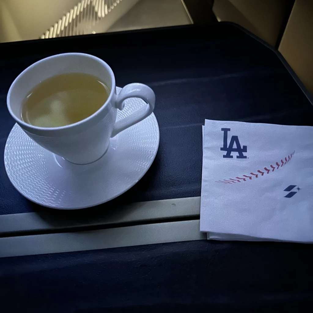 Starlux business class from Los Angeles to Taipei green tea was good