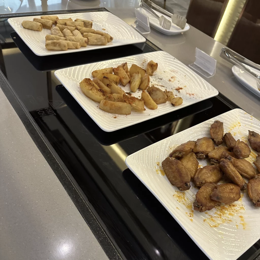 The Thai Airways Royal Orchid Prestige Business Class Lounge in Bangkok Suvarnabhumi Airport serves halal foods
