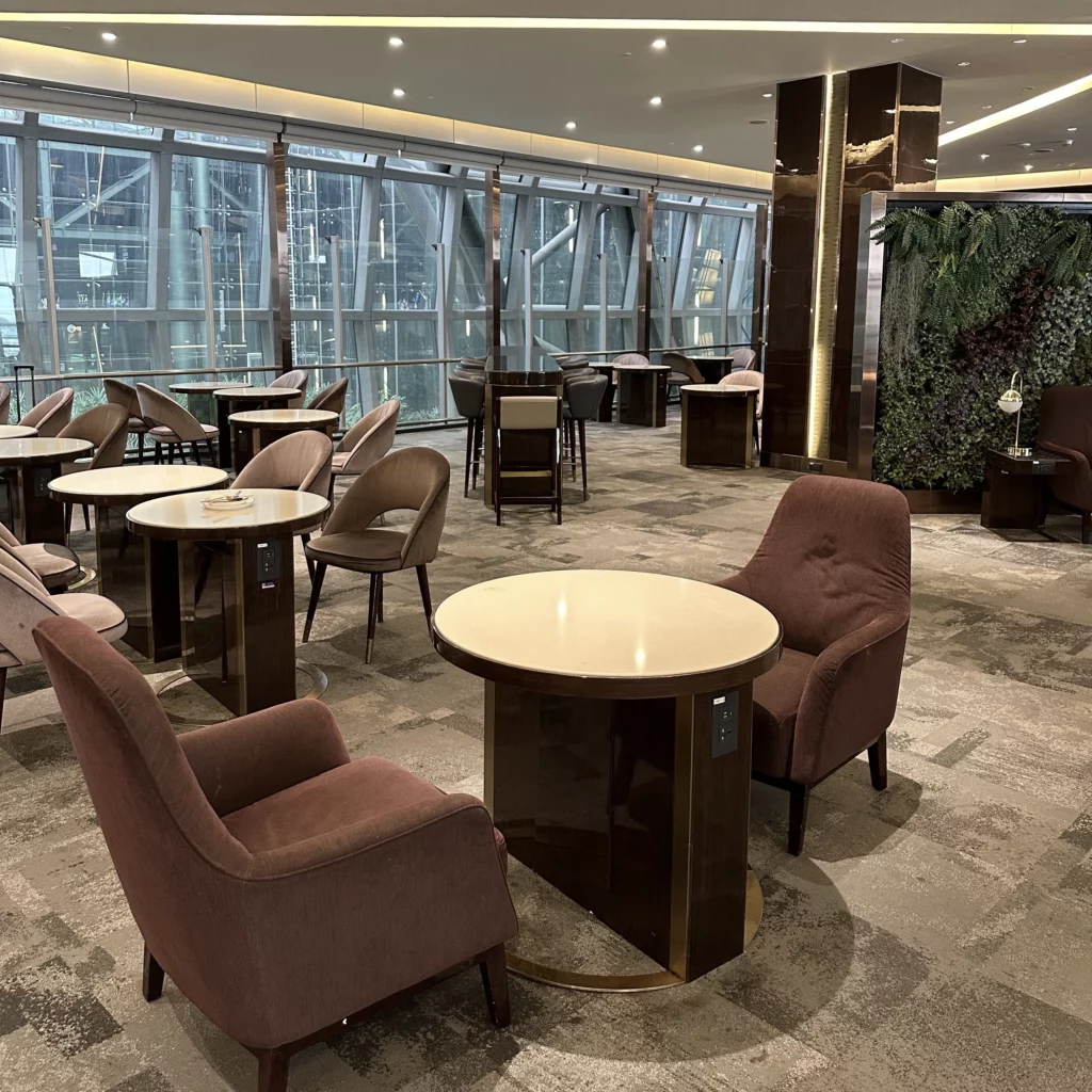 The Thai Airways Royal Orchid Prestige Business Class Lounge in Bangkok Suvarnabhumi Airport has additional seating in the back of the lounge